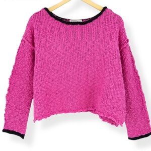 Zenana Women's semi Cropped Contrast Trim Pink Sweater